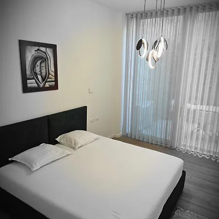 Perfect Palasë