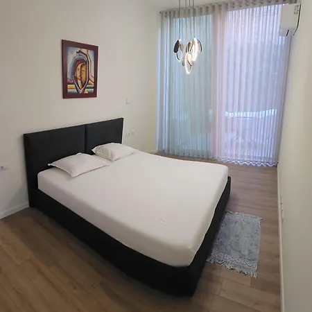 Perfect * Palasë